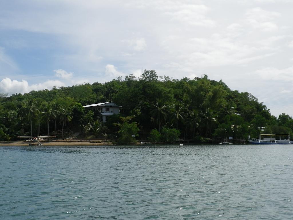 Discovery Island Resort Coron Exterior photo